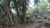 Di kawasan wisata Situ Cangkuang, terdapat sejumlah peninggalan purbakala, salah satunya adalah bangunan Candi Cangkuang (Hakim Ghani/detikTravel)