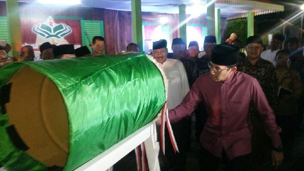 Sandi Sebut Anies Ingin Mulai Gerakan Baca Alquran dan 