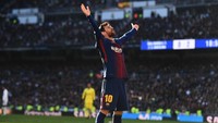 Dengan uang segitu banyak, mudah rasanya bagi Messi untuk menikmati beragam paket wisata mewah di dunia (Denis Doyle/Getty Images)