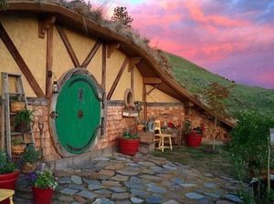 Yuk, Rasakan Sensasi Tinggal di Rumah Hobbit