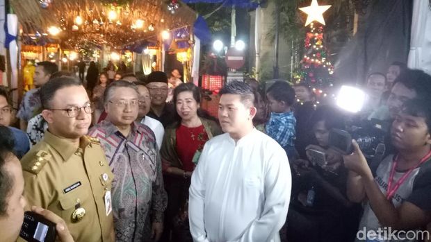 Anies tiba di Gereja Katedral