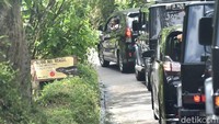 Jokowi sekitar 1,5 jam di sana. Jokowi dan keluarga berkeliling di Taman Safari Journey sambil melihat hewan-hewan. Pool/Rusman/Biro Pers-Setpres.