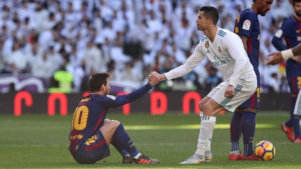 Cristiano Ronaldo memiliki persaingan sengit dengan Lionel Messi selama satu dekade terakhir.