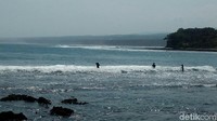 Garut juga punya pantai-pantai yang cantik (Hakim Ghani/detikTravel)