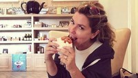 Rindu dengan lagu-lagu balada cintanya di era 90-an?Foto: Instagram Shania Twain