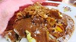 Lagi Ada di Bandung? Jangan Lupa Cicip 9 Makanan Enak Ini!