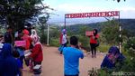 Foto: Libur Natal, Berkah Untuk Tebing Breksi Sleman