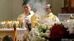 Misa Natal di Gereja Katedral Berlangsung Khidmat