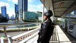 Foto: Bersenjata Laras Panjang, Brimob Jaga JPO Bundaran HI