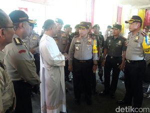 Pastikan Natal Aman, Kapolda Jatim Kunjungi Gereja di Kota Malang