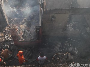 40 Rumah Terbakar di Bogor, Warga: Tak Ada yang Bisa Diselamatkan