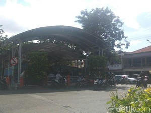 Risma Akan Tata Ulang PKL dan Parkir di Kawasan Wisata Sunan Ampel