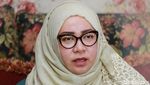 Kecantikan Eva Celia, Tara Basro Berkebaya Bali
