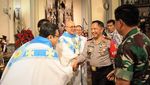 Momen Kapolri dan Panglima TNI Pastikan Malam Natal Aman