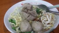 Kalau Lagi di Bogor, Enaknya Jajan Bakso di 6 Tempat Ini