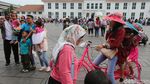 Foto: Serunya Warga DKI Liburan di Kota Tua