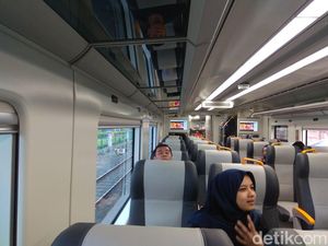 Antusias Jajal Kereta Bandara Soetta, Warga: Nyaman dan Dingin