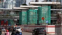 Koridor ini membentang melewati sisi Jalan MT Haryono dan Rasuna Said.