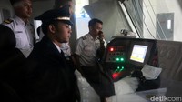 Pada tahap awal operasional PT Railink baru melayani naik turun penumpang di tiga stasiun yaitu, Stasiun Sudirman Baru (BNI City), Stasiun Batu Ceper,dan Stasiun soekarno-Hatta.