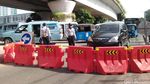 Foto: Pemotor Bingung Lihat Jalan Jatibaru Tanah Abang Ditutup