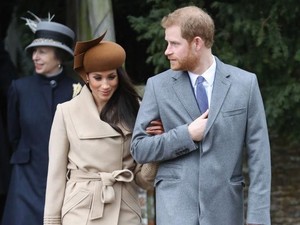 Beda Gaya Kate Middleton-Meghan Markle di Natal Pertama Bareng Ratu Elizabeth