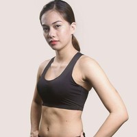 Pemberdayaan perempuan! Biasanya ketika mereka berbicara MMA, mereka pikir itu hanya untuk pria. Dalam budaya kita, sangat jarang wanita memilih profesi ini, jadi saya ingin menunjukkan bahwa jika pria dapat melakukannya, wanita juga bisa, ungkap Trinidad dilansir Inquirer. Foto: Dok. Instagram, Facebook