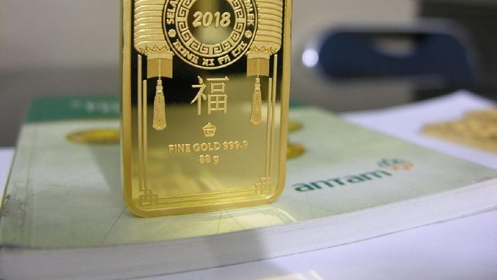 Harga Jual Emas Antam Turun Rp 1.000