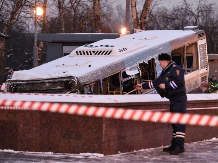 Bus Tabrak Underpass Pejalan Kaki di Moskow, 4 Orang Tewas