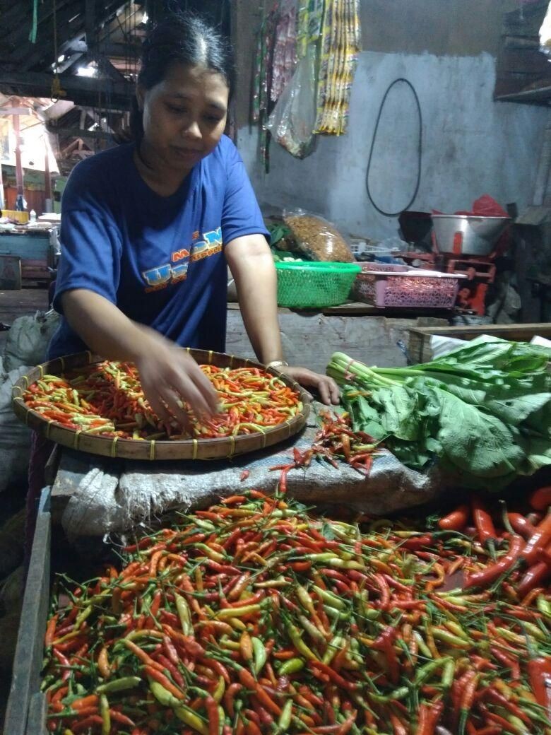 Warga Probolinggo Irit Beli Cabai Rawit, Ini Penyebabnya Warga Probolinggo Irit Beli Cabai Rawit, Ini Penyebabnya