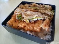 Haikara Sushi: Mencicip Sushi Fusion Enak dengan Harga Terjangkau Di Sini