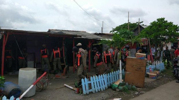 Penertiban berjalan aman