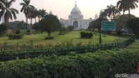 dalah Victoria Memorial Hall. Serasa sedang plesir ke Inggris jika traveler mengunjunginya (Masaul/detikTravel)