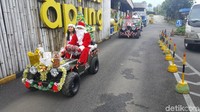 Foto: Menyambut Natal dan Tahun Baru, dekorasi serba Natal tak ketinggalan menghias Museum Angkut. (Aminudin/detikTravel)