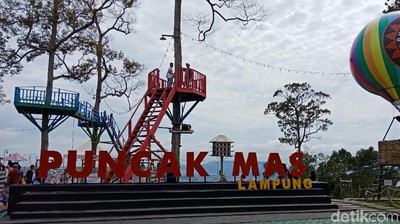 Foto: Puncak Mas, Tempat Instagrammable Baru di Lampung