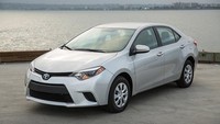 Dalam sebuah laporan dari National Insurance Crime Bureau (NICB), model mobil yang paling banyak menjadi incaran pencuri adalah mobil jenis sedan bekas berukuran sedang seperti Toyota Corolla sebanyak 11.989 unit di Amerika Serikat. Foto: Pool