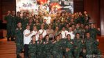 Kado Spesial dari Pindad untuk Kontingen TNI AD