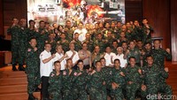 PT Pindad memberikan apresiasi atas prestasi kontingen penembak TNI AD yang menjadi juara umum pada lomba tembak International Australian Army Skill at Arms Meeting (ASSAM) dan ASEAN Armies Riffle Meet (AARM).