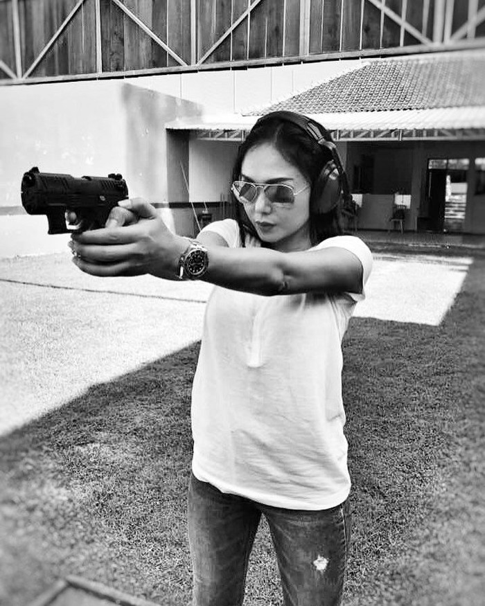 Dari Syahrini Hingga Angel Lelga, Para Seleb Cantik Ini 