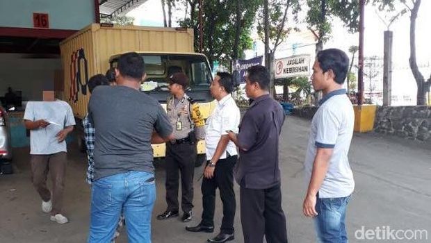 Razia Preman di Bandara Soekarno-Hatta, 17 Orang Calo Diamankan