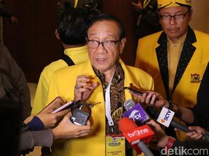 Akbar Minta Airlangga Klarifikasi soal Suap PLTU Riau-1
