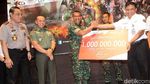 Kado Spesial dari Pindad untuk Kontingen TNI AD
