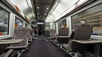 Bandara Heathrow di London, Inggris punya kereta Heathrow Express yang bisa menghubungkan traveler dengan stasiun London Paddington. Harga tiket pulang perginya adalah GBP 37 atau setara dengan Rp 705 ribu (Visit London)