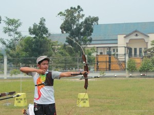 Cerita Atlet Panahan Ponorogo yang Pensiun Lalu Jadi Pelatih
