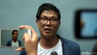 Menurutnya mereka hanya berteman saja. Pool/Noel/detikFoto.