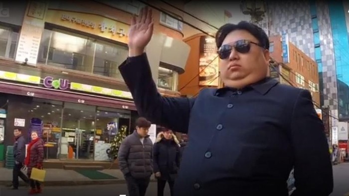 Ada Kim Jong-Un Jalan-jalan Santai di Seoul dan Bikin Heboh