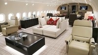787 Dreamjet diisi oleh kabin yang di desain mewah nan elegan. Bahkan, punya ruang tidur dan kamar mandi pribadi! (Deerjet)