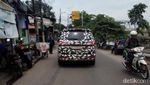 Wuling Cortez Cat Walk di Jalanan Jakarta