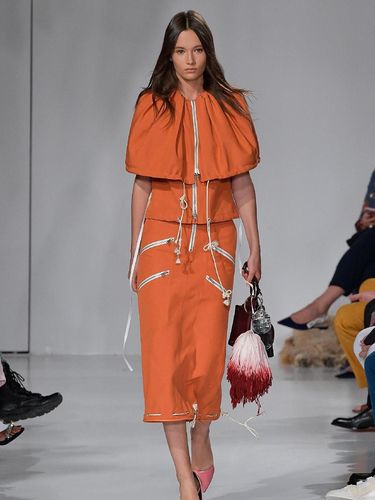 Fashion People Perlu Tahu 5 Warna yang Bakal Tren di 2018