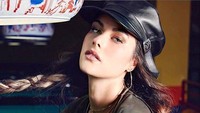 Mantan umbrella girl ini juga merupakan seorang mahasiswa hukum yang memiliki jumlah pengikut di Instagram 61 ribu lebih (Instagram)