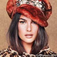 Kariernya di dunia modelling juga terbilang sukses. Francesca pernah tampil sebagai model untuk beberapa produk ternama seperti Elodis Paris dan guess.Foto: Instagram